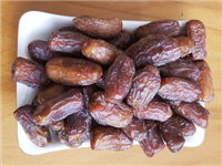 خرما پیارم بور درجه 1 